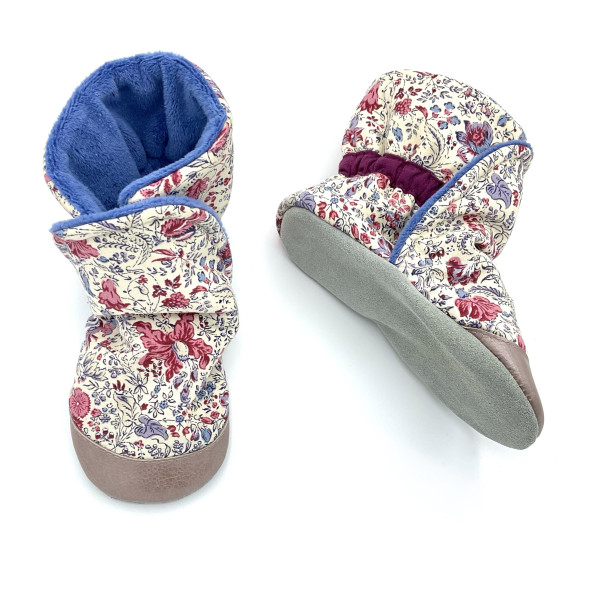 Chaussons bottes chauds hiver petites fleurs bleu prune vieux rose - Dont Forget Melanie
