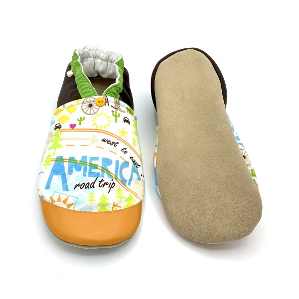 Chaussons en cuir souple imprimés raod trip aux USA