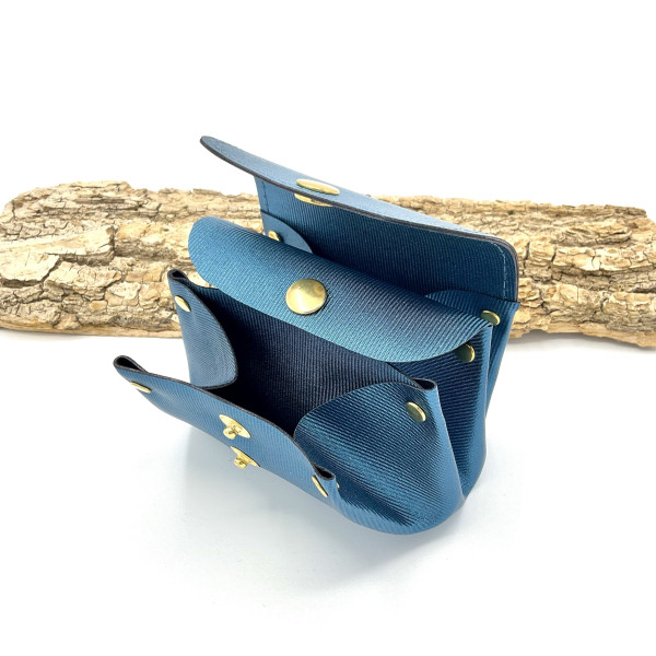 Porte-monnaie en cuir bleu métallisé