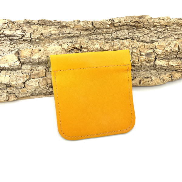 Porte-monnaie en cuir orangé