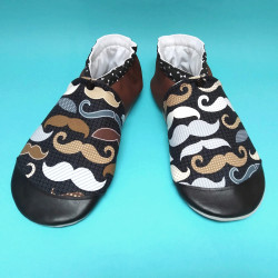 Créez vos chaussons  en cuir souple et tissu