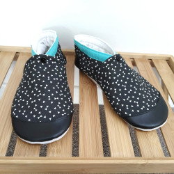 Créez vos chaussons  en cuir souple et tissu