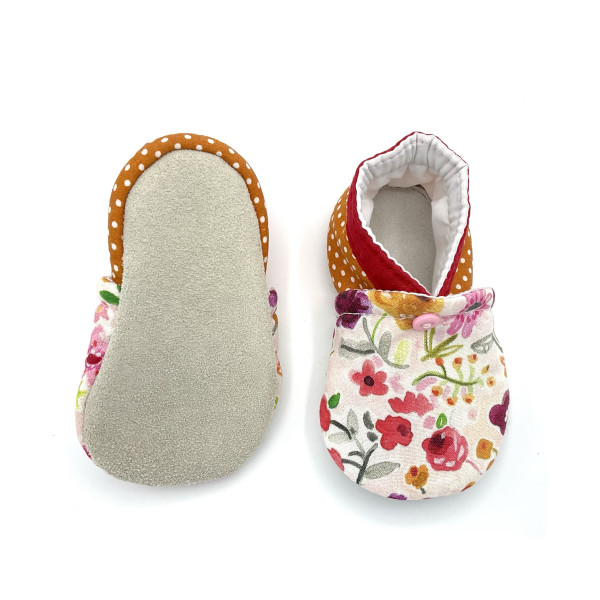 Chaussons Louisa tissu fleurs oiseau semelles cuir fabrication artisanale motif aquarelle rose doux - Dont Forget Melanie