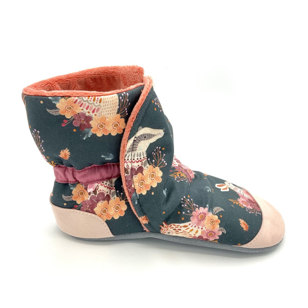 Chaussons forme bottes – personnalisables – tissu & cuir