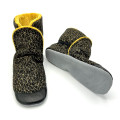 Chaussons forme bottes – personnalisables – tissu & cuir