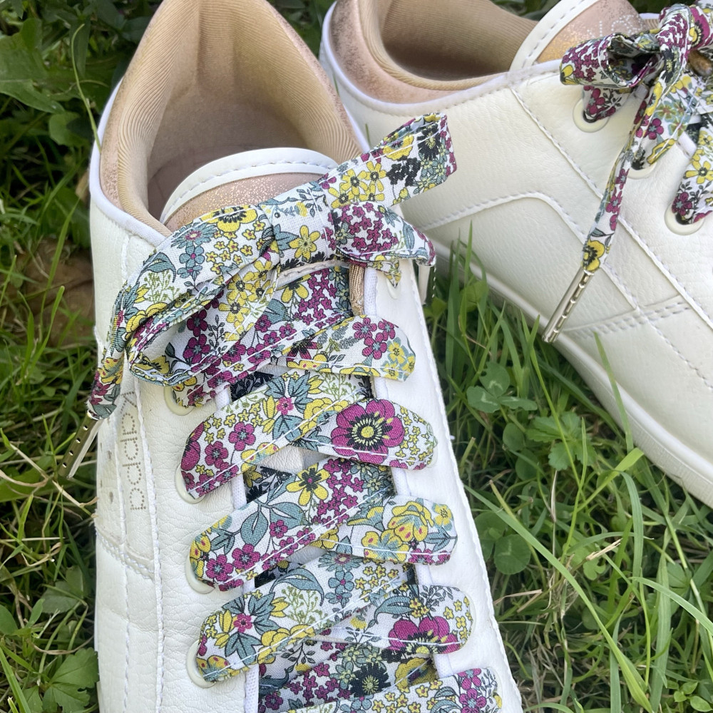 Lacets fleurs gris jaune violet fabrication française - Dont Forget Melanie