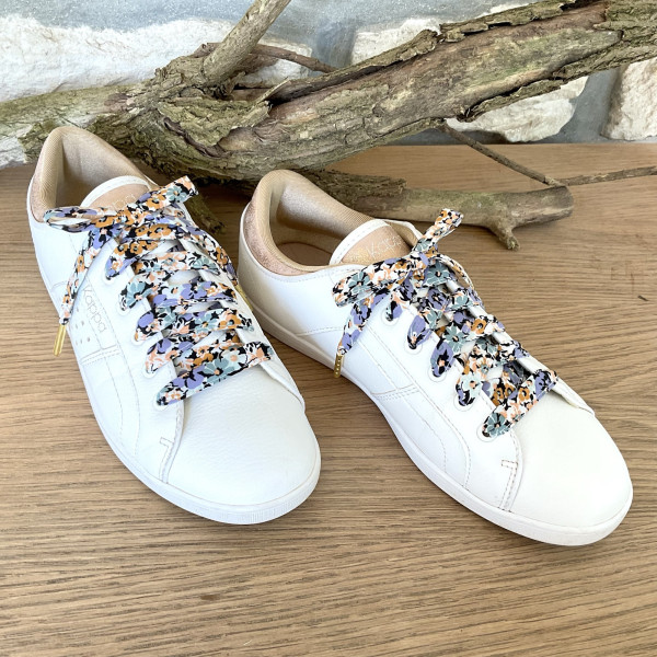 Lacets fantaisie en tissu fleuri  | Dont Forget Melanie
