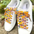 Lacets en tissu jaunes à fleurs | Dont Forget Melanie