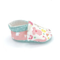 Chaussons bébé Emy tissu pastel motifs bébé fille - Dont Forget Melanie