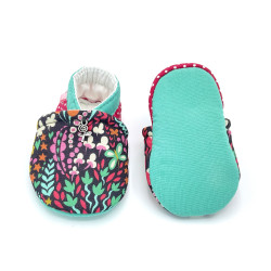 Chaussons souples pour bébés imprimés de petites fleurs